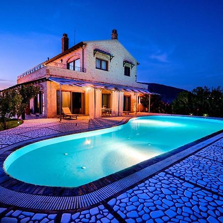 Villa Petrino Halikounas Екстер'єр фото