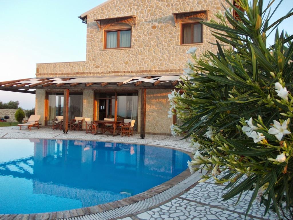 Villa Petrino Halikounas Номер фото