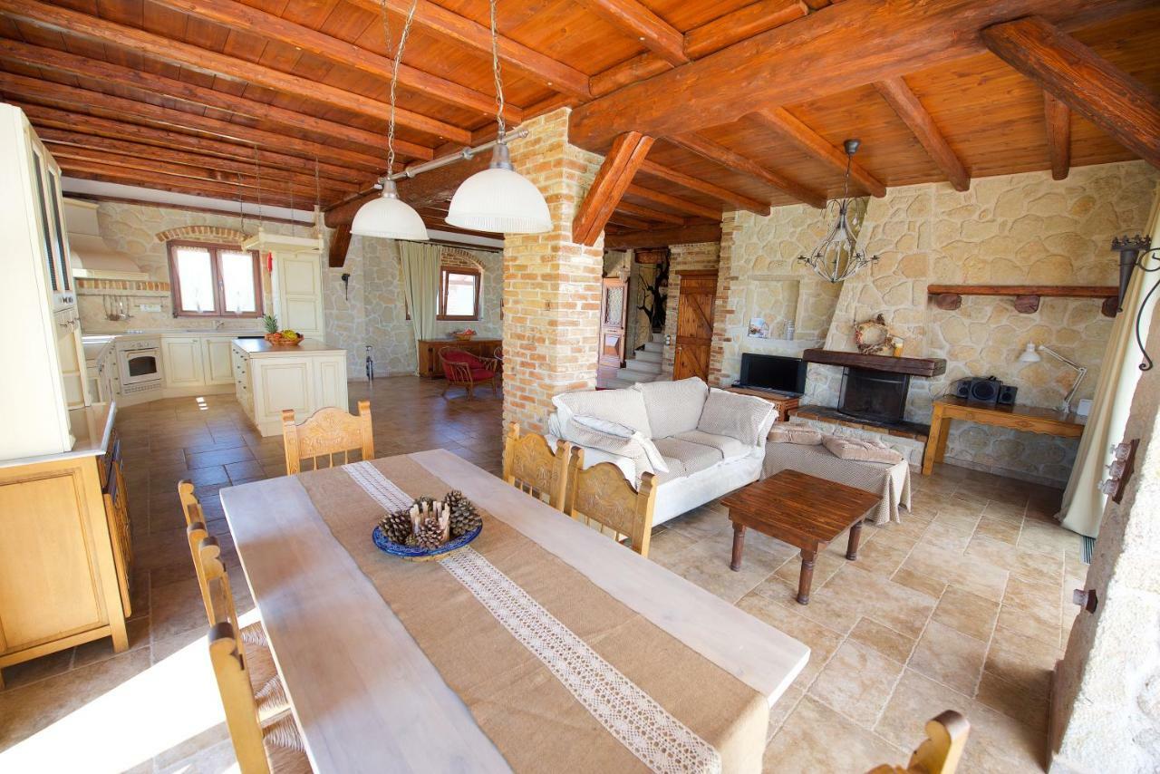 Villa Petrino Halikounas Екстер'єр фото